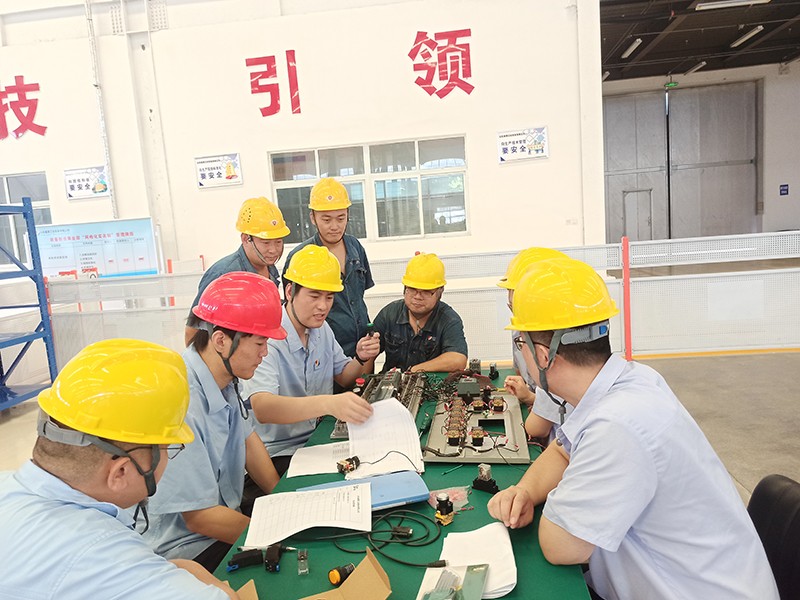 0808山東盛源公司開展電氣裝配理論及實操培訓(xùn)（張騰騰 伏科錦）